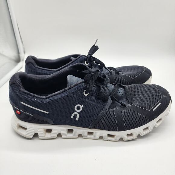 On Cloud Women's Running Shoes Navy White Size 11 CloudTec Swiss Engineering - Picture 3 of 7